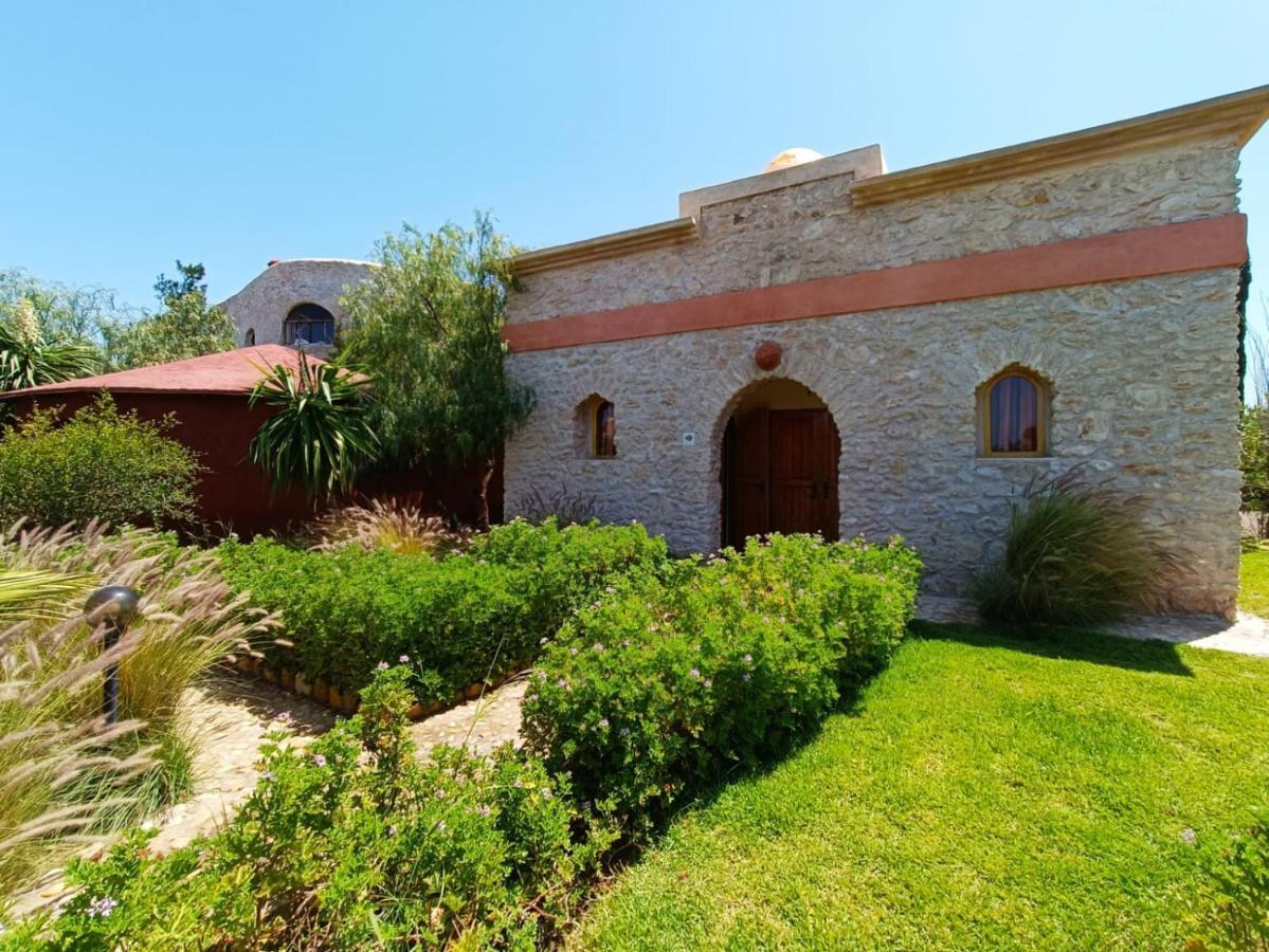 Bed and Breakfast Douar Noujoum Эс-Сувейра Экстерьер фото